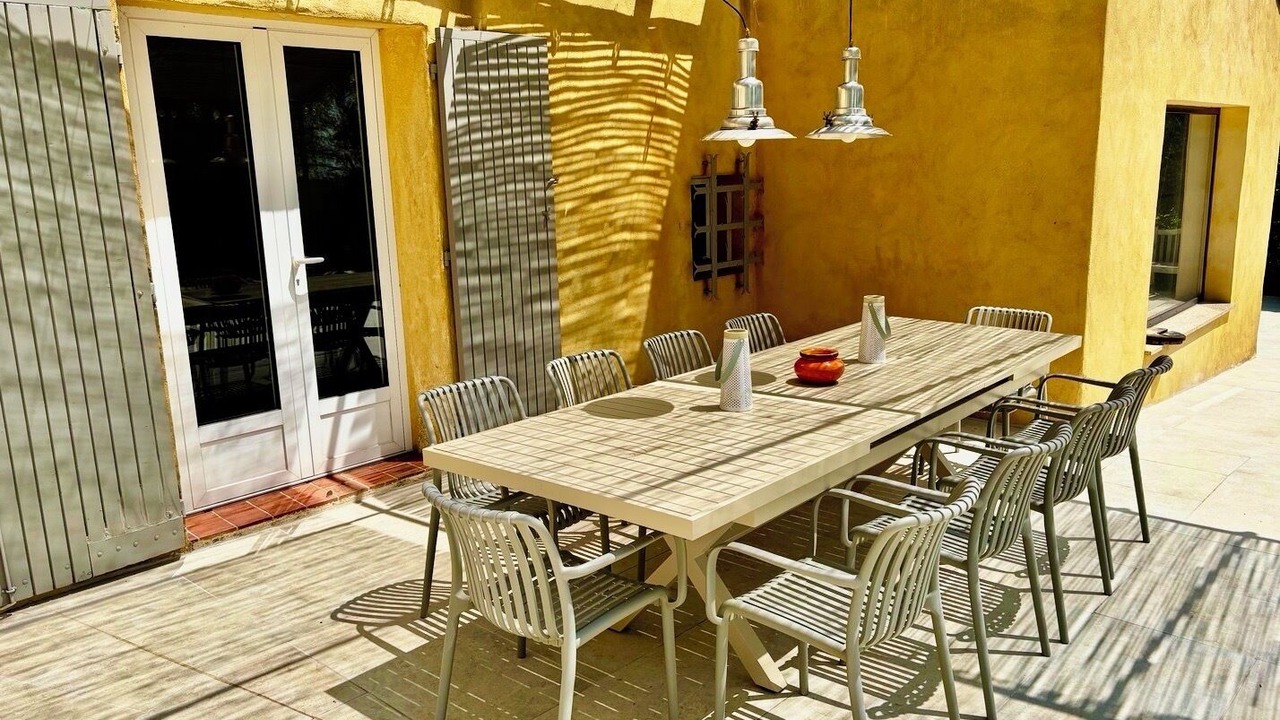 Photo of Outdoor in Est