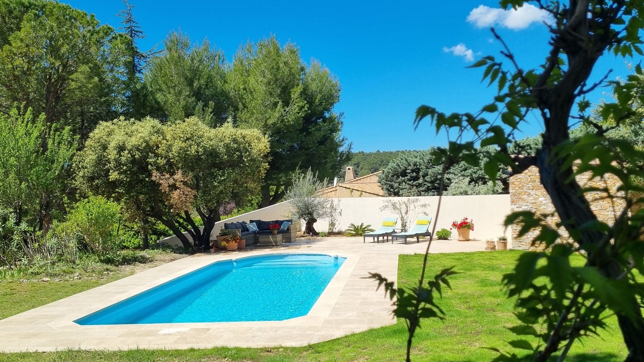 Photo of Outdoor in Eguilles