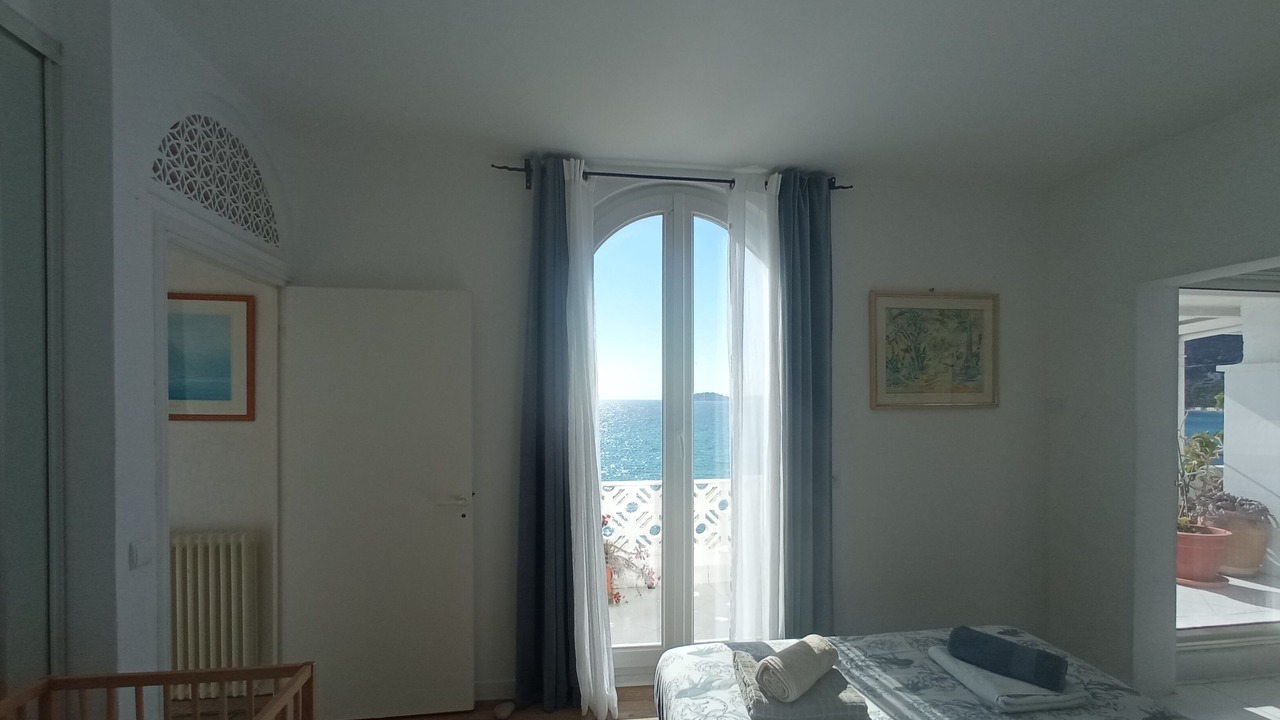 Photo of Bedroom in Alpes-Maritimes