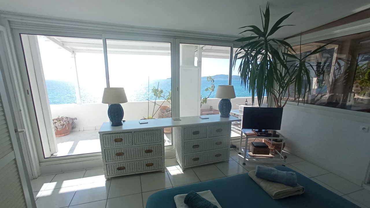 Photo of Bedroom in Alpes-Maritimes