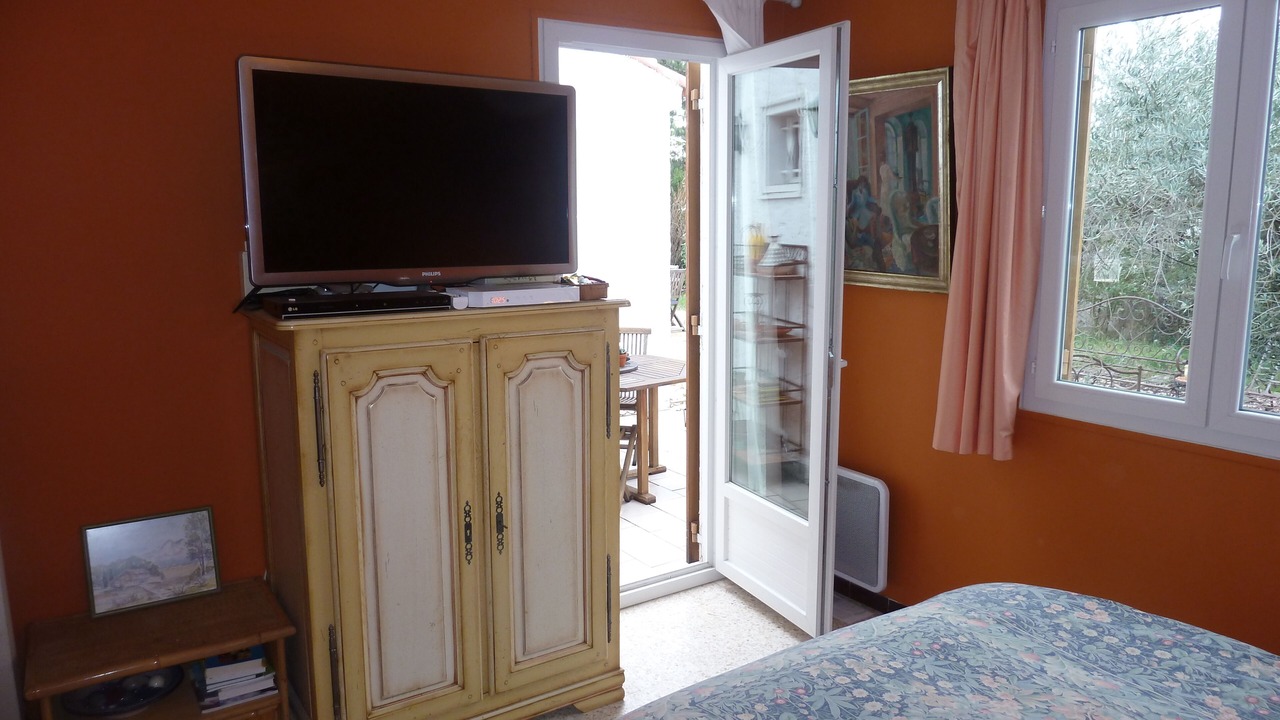 Photo of Bedroom in Eguilles