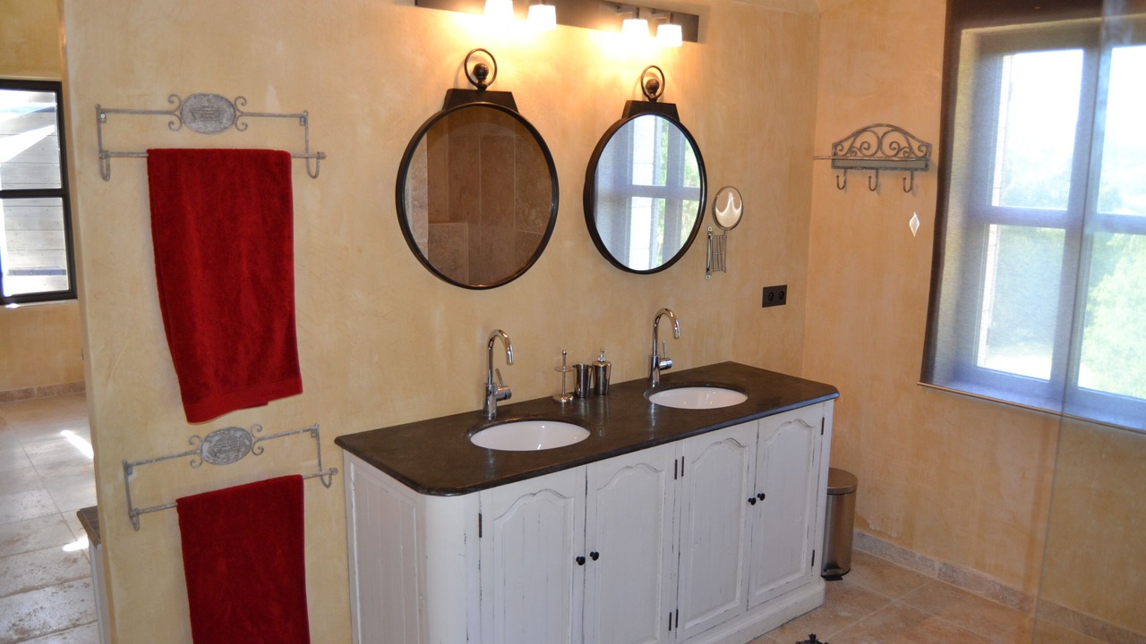 Photo of Bathroom in Cereste