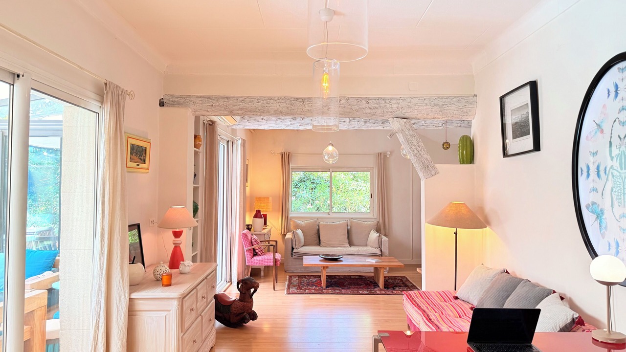 Photo of Livingroom in St.-Remy-de-Provence