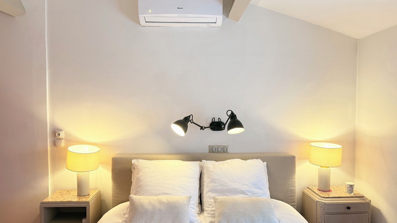 Photo of Bedroom in St.-Remy-de-Provence