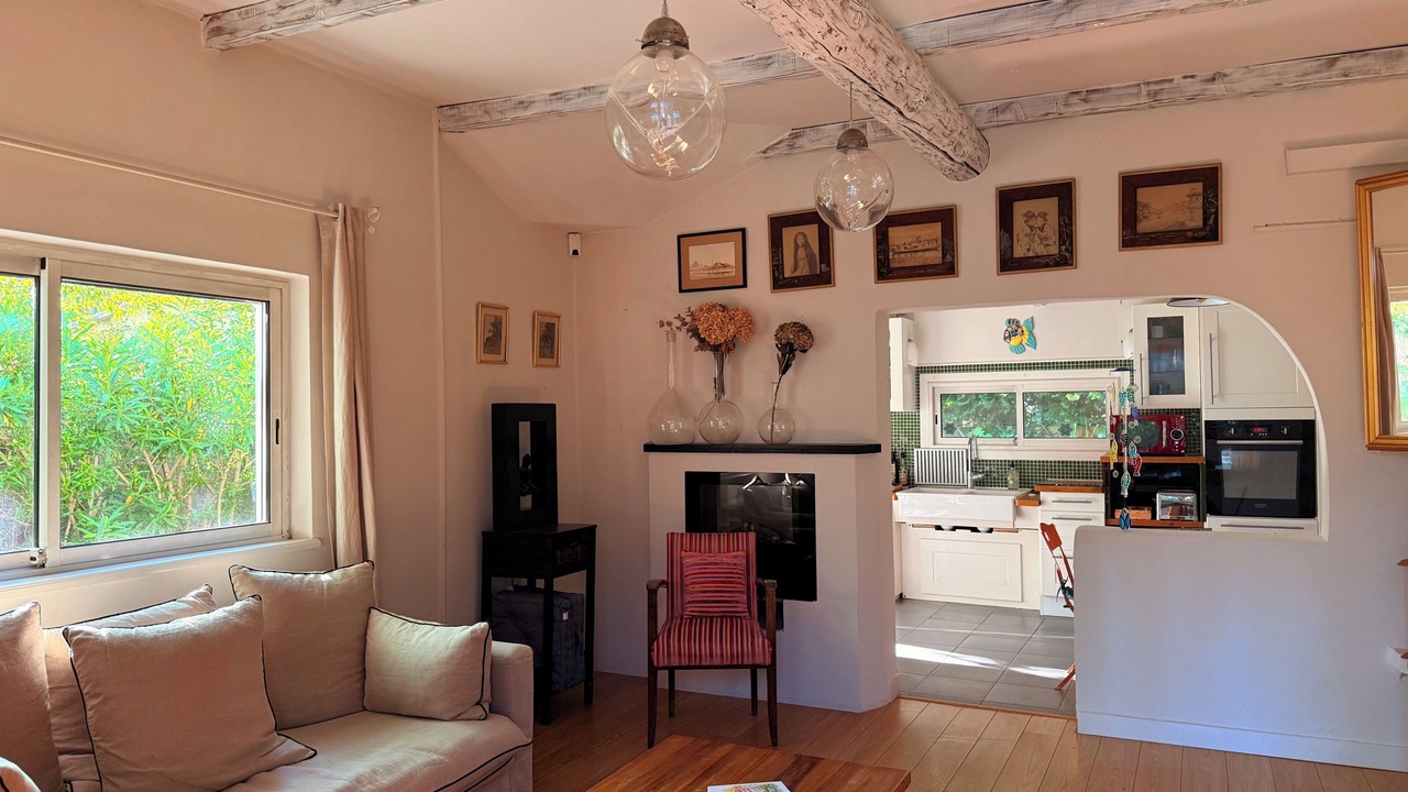 Photo of Livingroom in St.-Remy-de-Provence