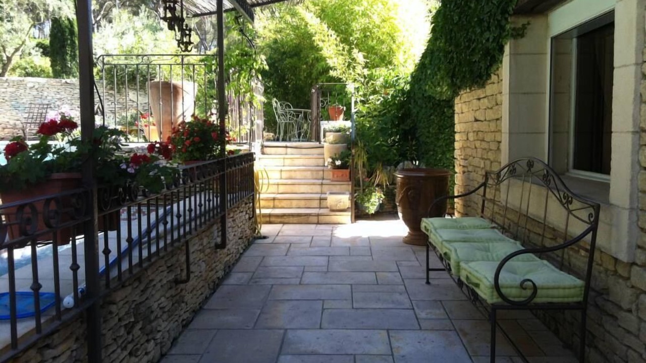 Photo of Outdoor in Orgon
