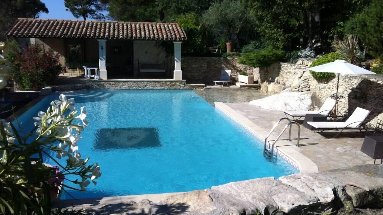 Photo of Outdoor in Orgon