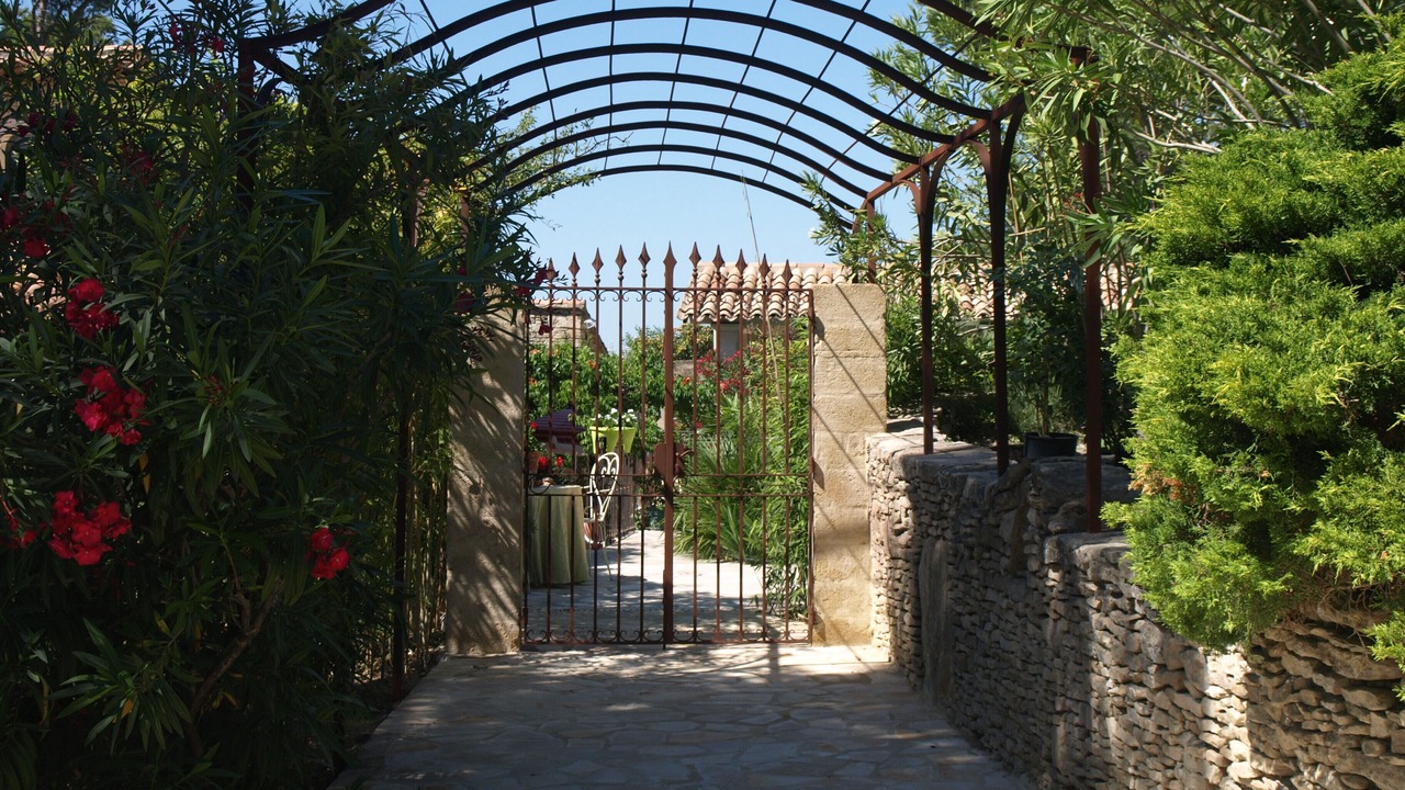 Photo of Outdoor in Orgon