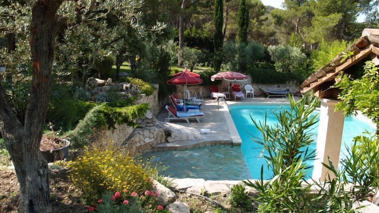 Photo of Outdoor in Orgon