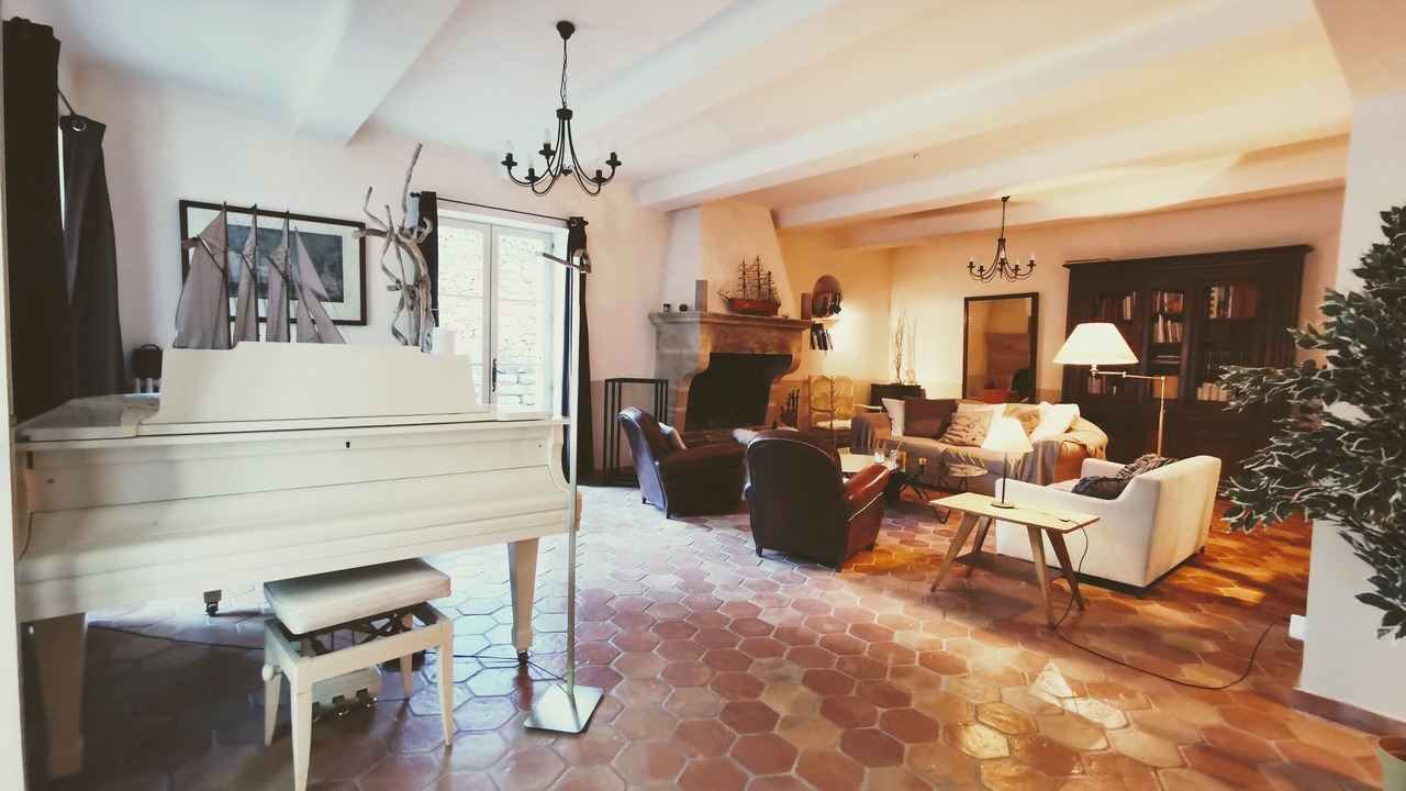 Photo of Livingroom in Pierrevert