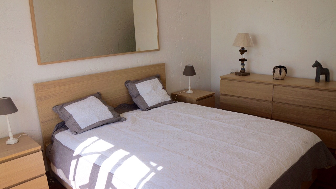 Photo of Bedroom in Guerrevieille