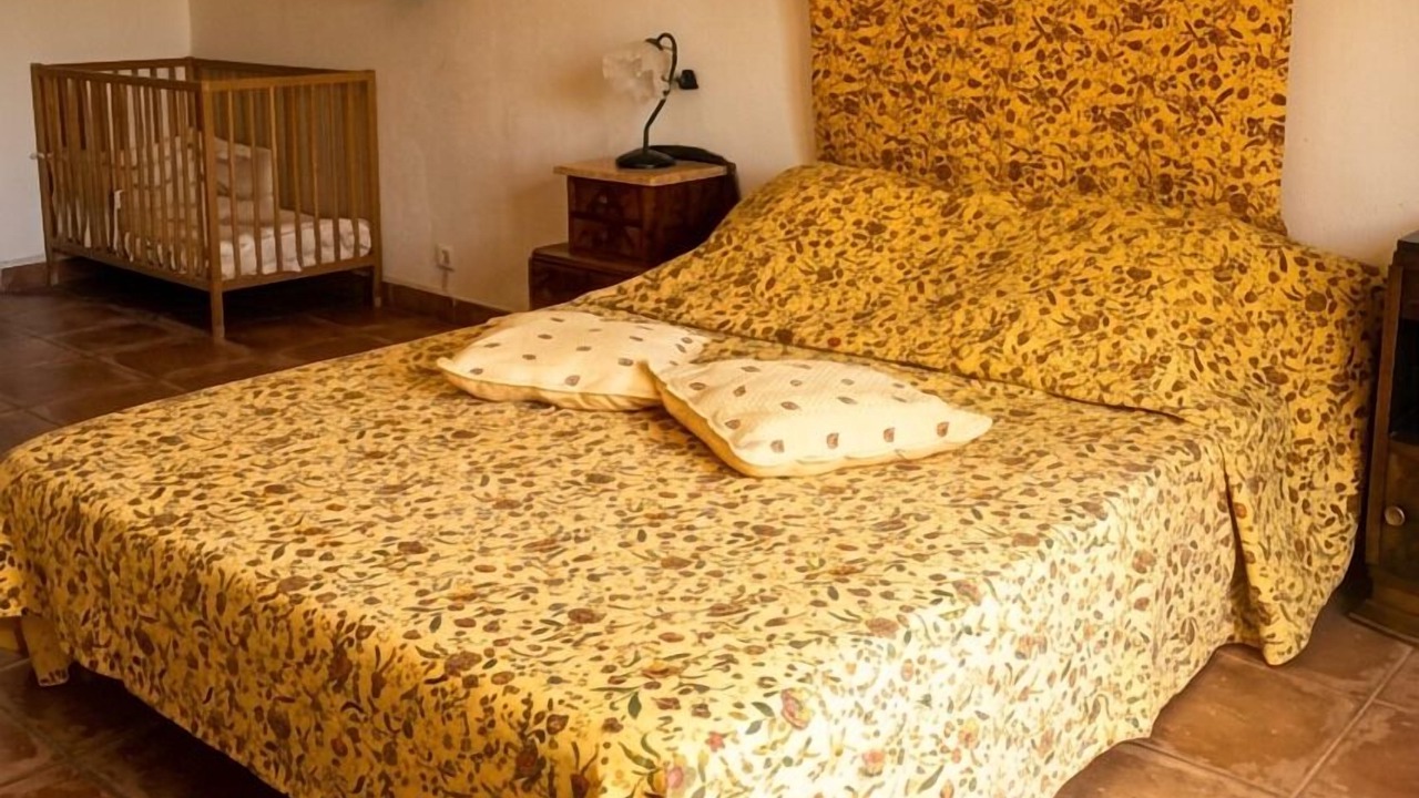 Photo of Bedroom in Cabannes