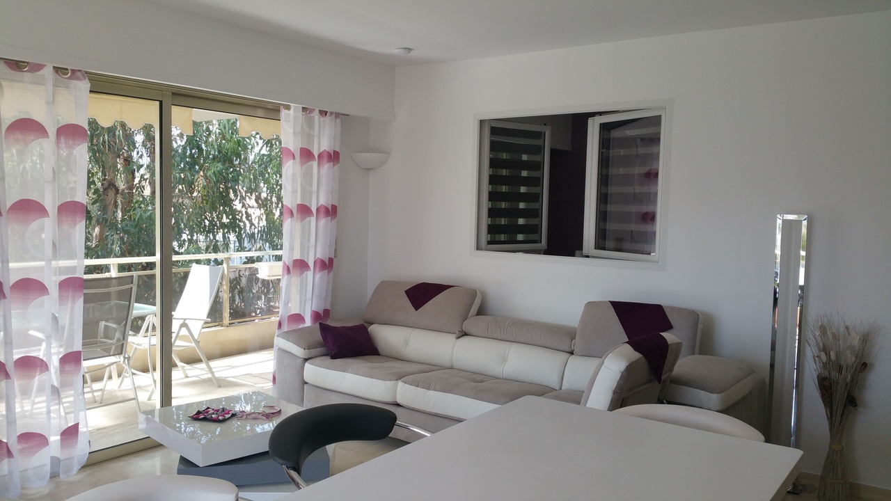 Photo of Livingroom in Saint-Laurent-du-Var
