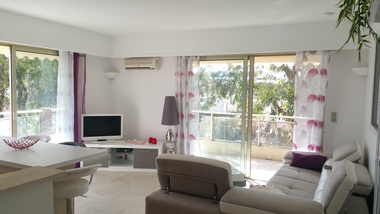 Photo of Livingroom in Saint-Laurent-du-Var