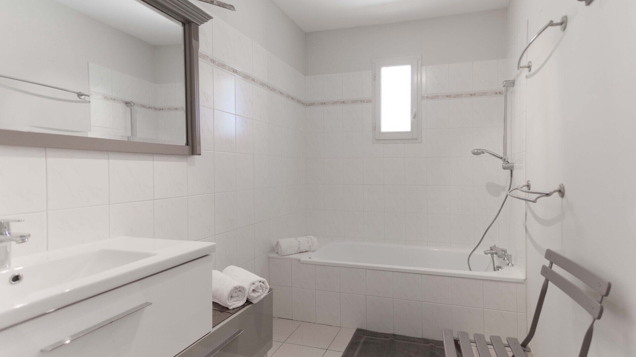 Photo of Bathroom in Beaufort