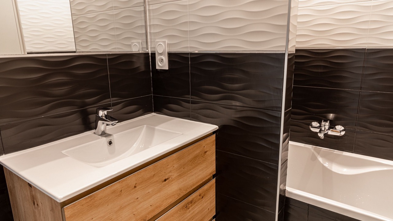 Photo of Bathroom in St.-Remy-de-Provence