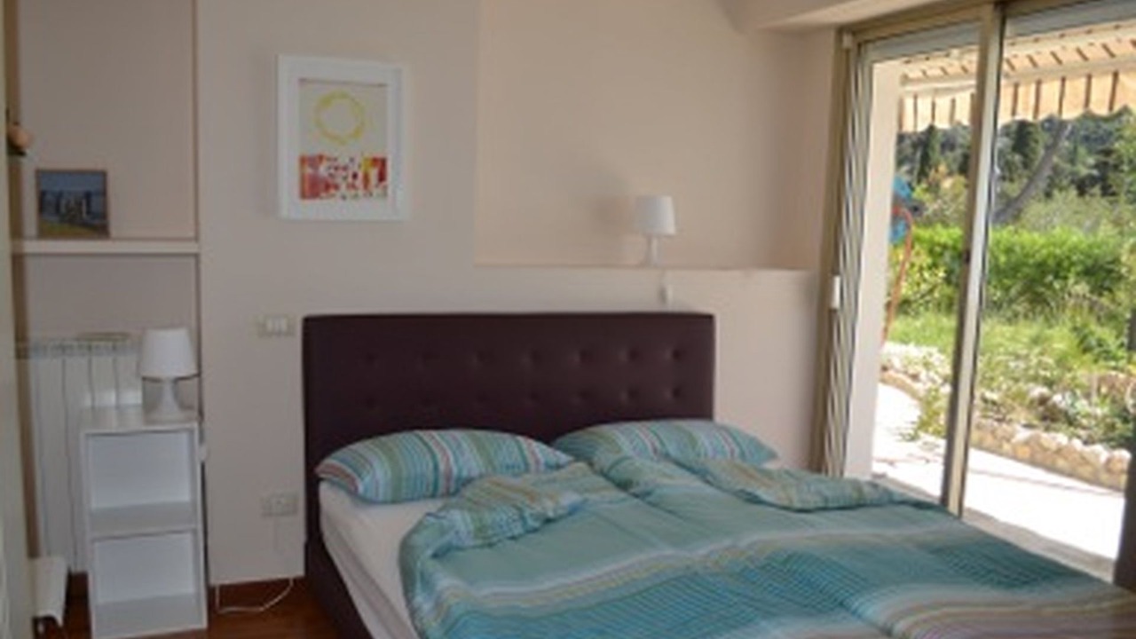 Photo of Bedroom in Menton