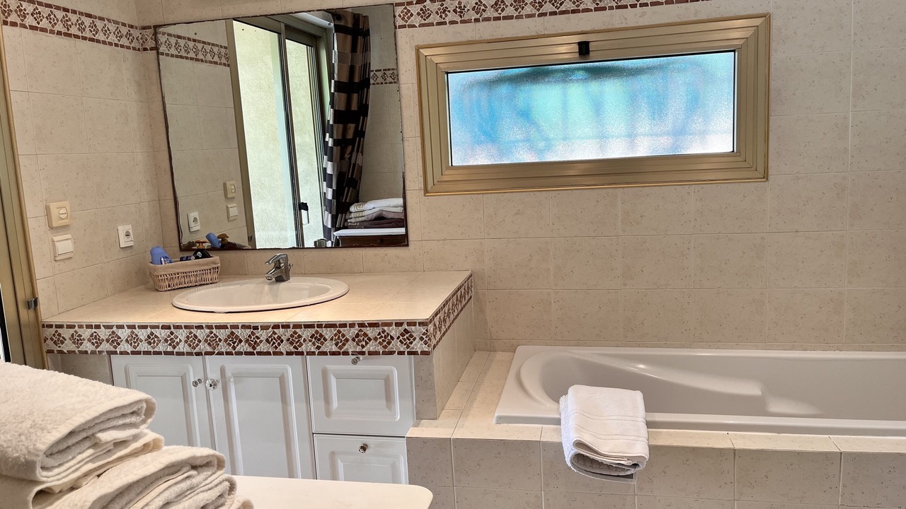 Photo of Bathroom in Mont Boron