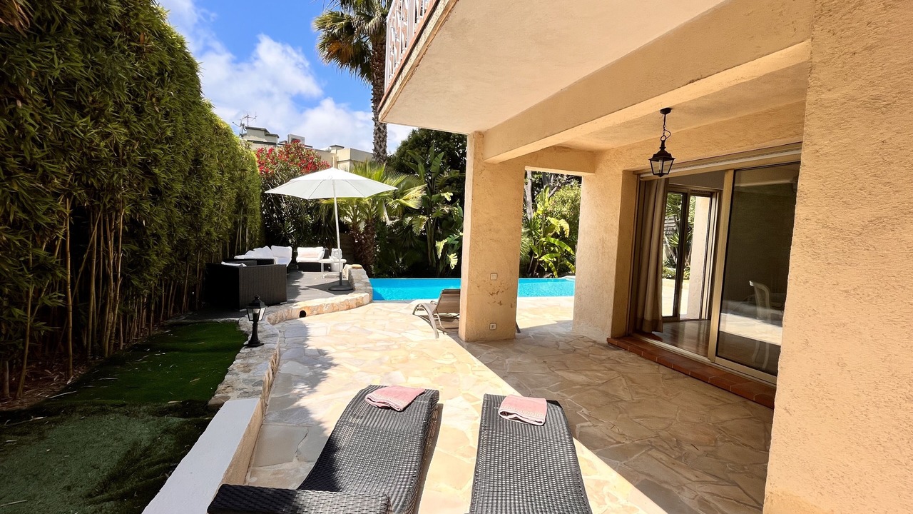 Photo of Patio Balcony in Mont Boron