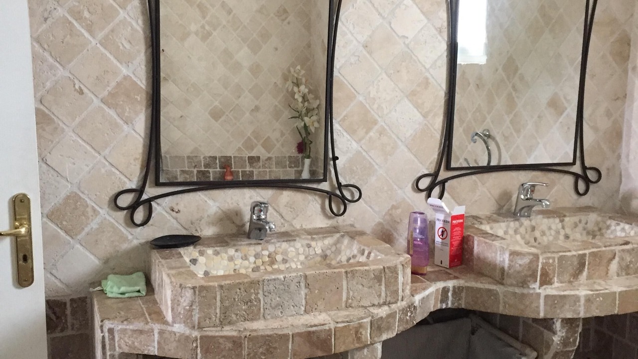 Photo of Bathroom in Marseillan