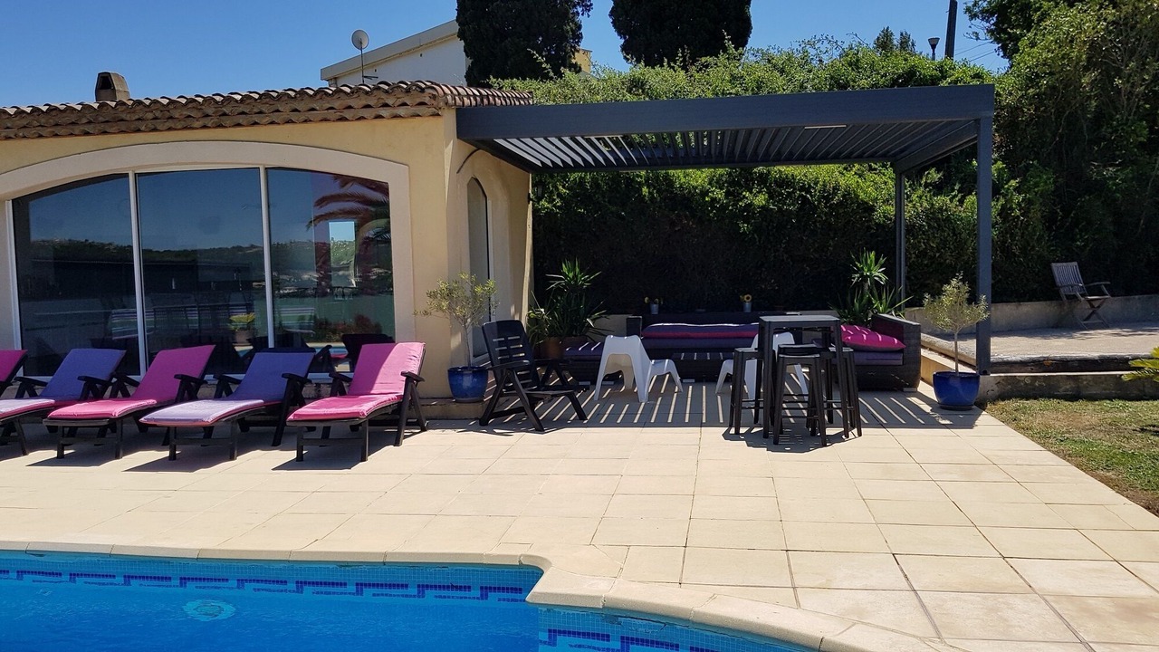 Photo of Outdoor in Istres