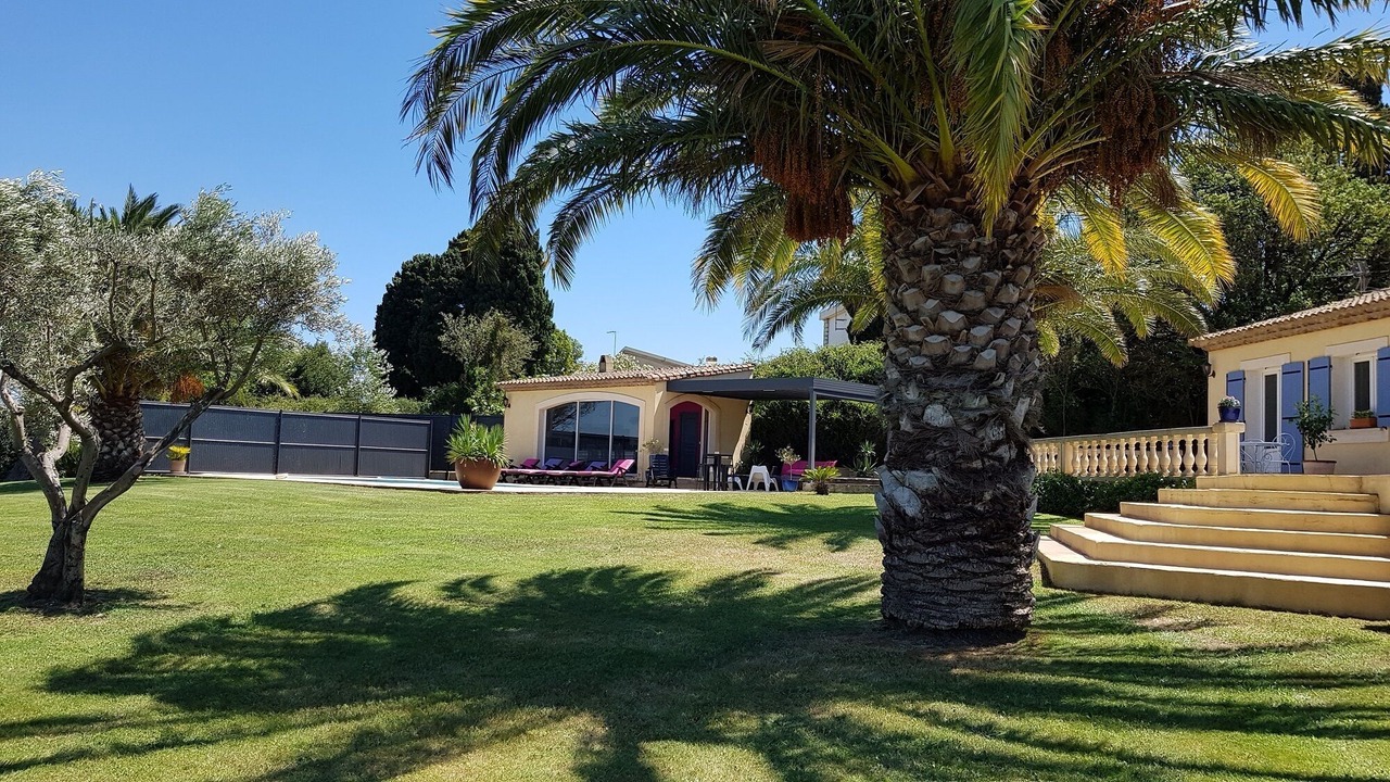 Photo of Outdoor in Istres