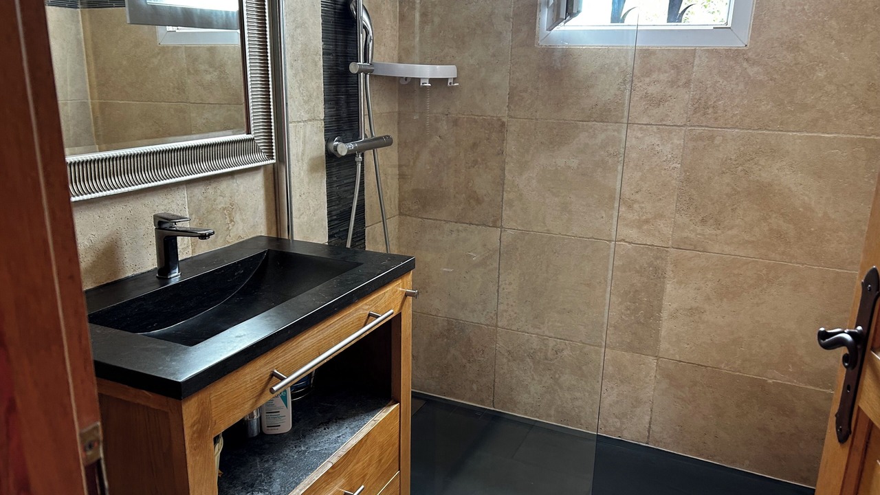 Photo of Bathroom in Lancon-Provence