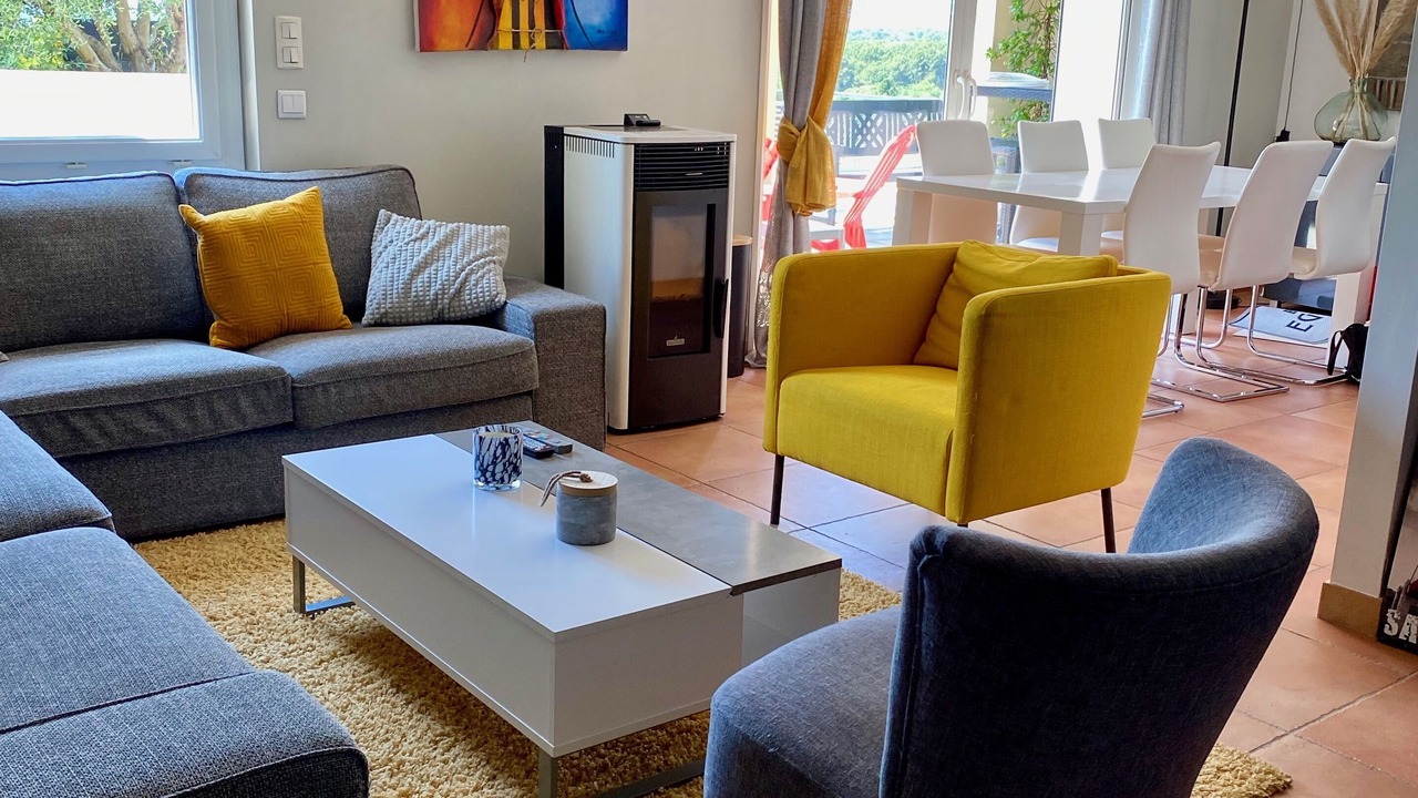 Photo of Livingroom in Eguilles