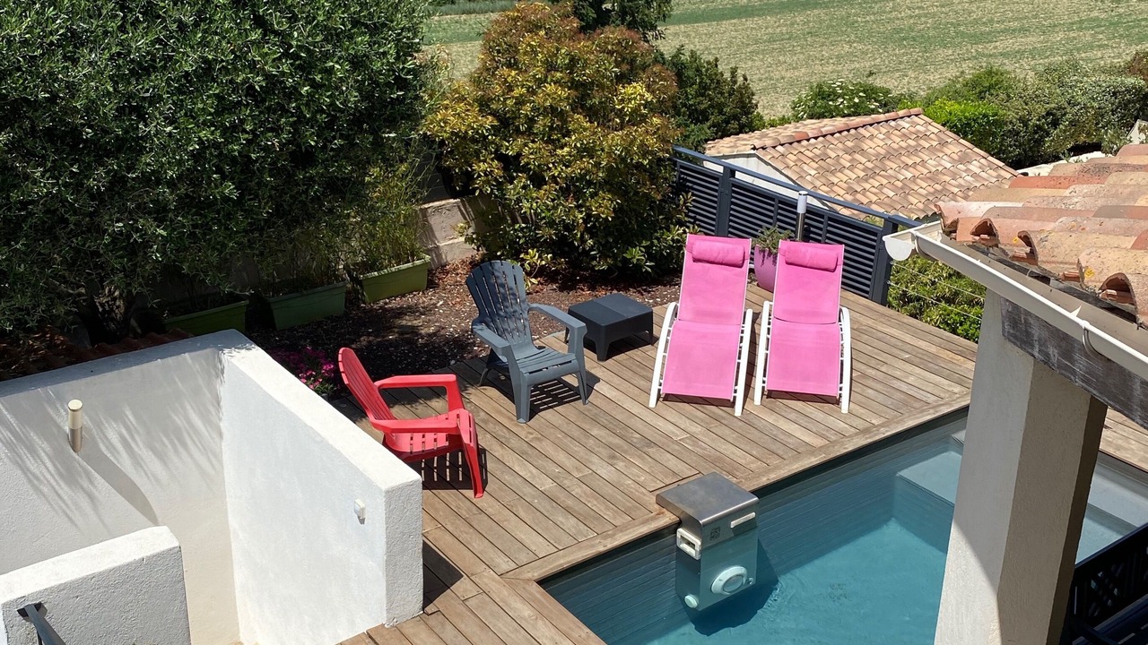 Photo of Outdoor in Eguilles