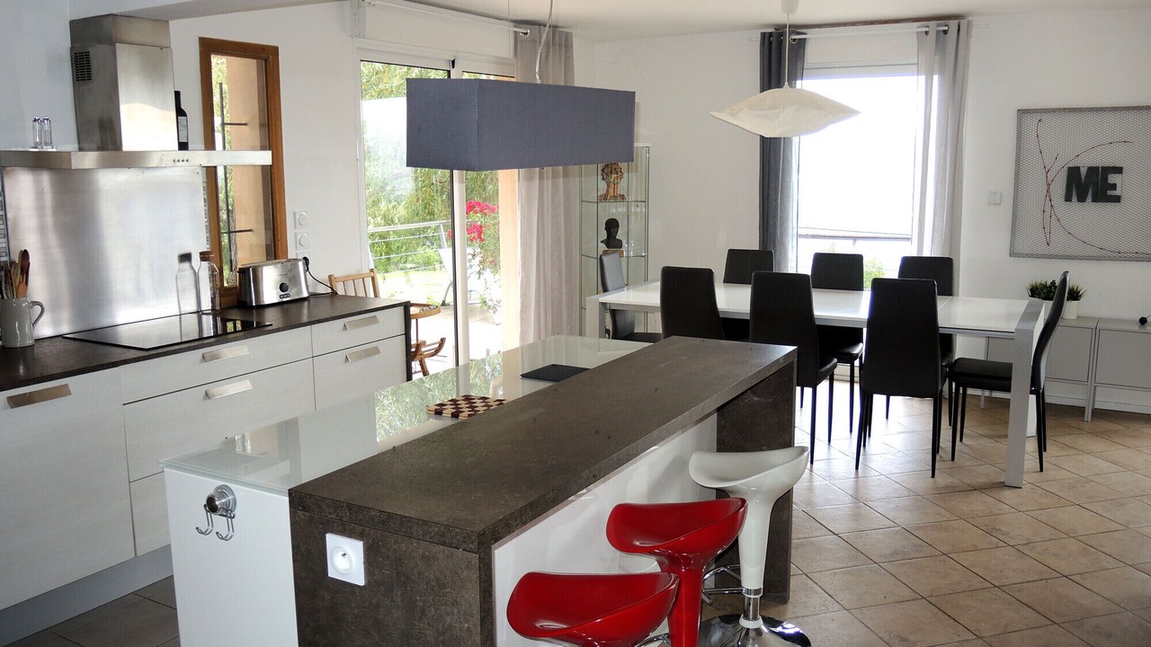 Photo of Kitchen in Saint-Apollinaire