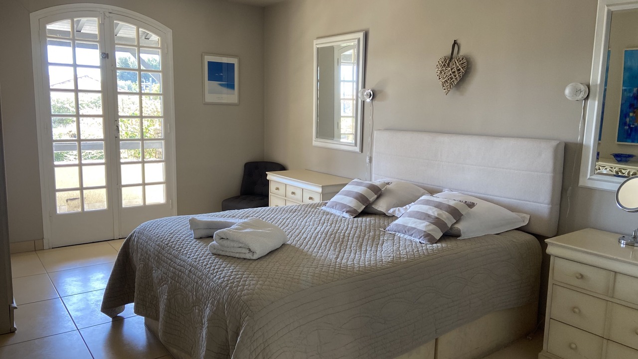 Photo of Bedroom in Marseillan