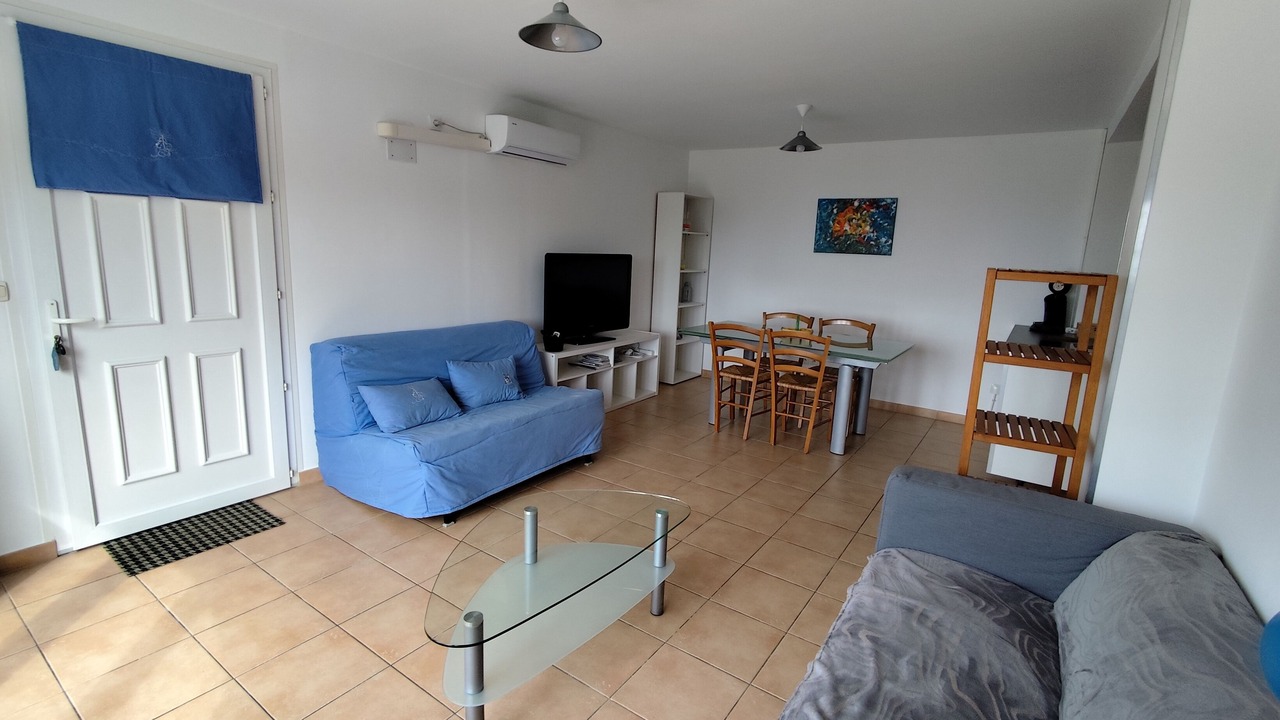 Photo of Livingroom in Eze