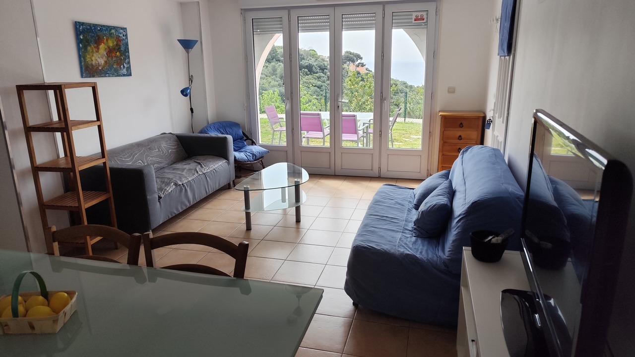 Photo of Livingroom in Eze
