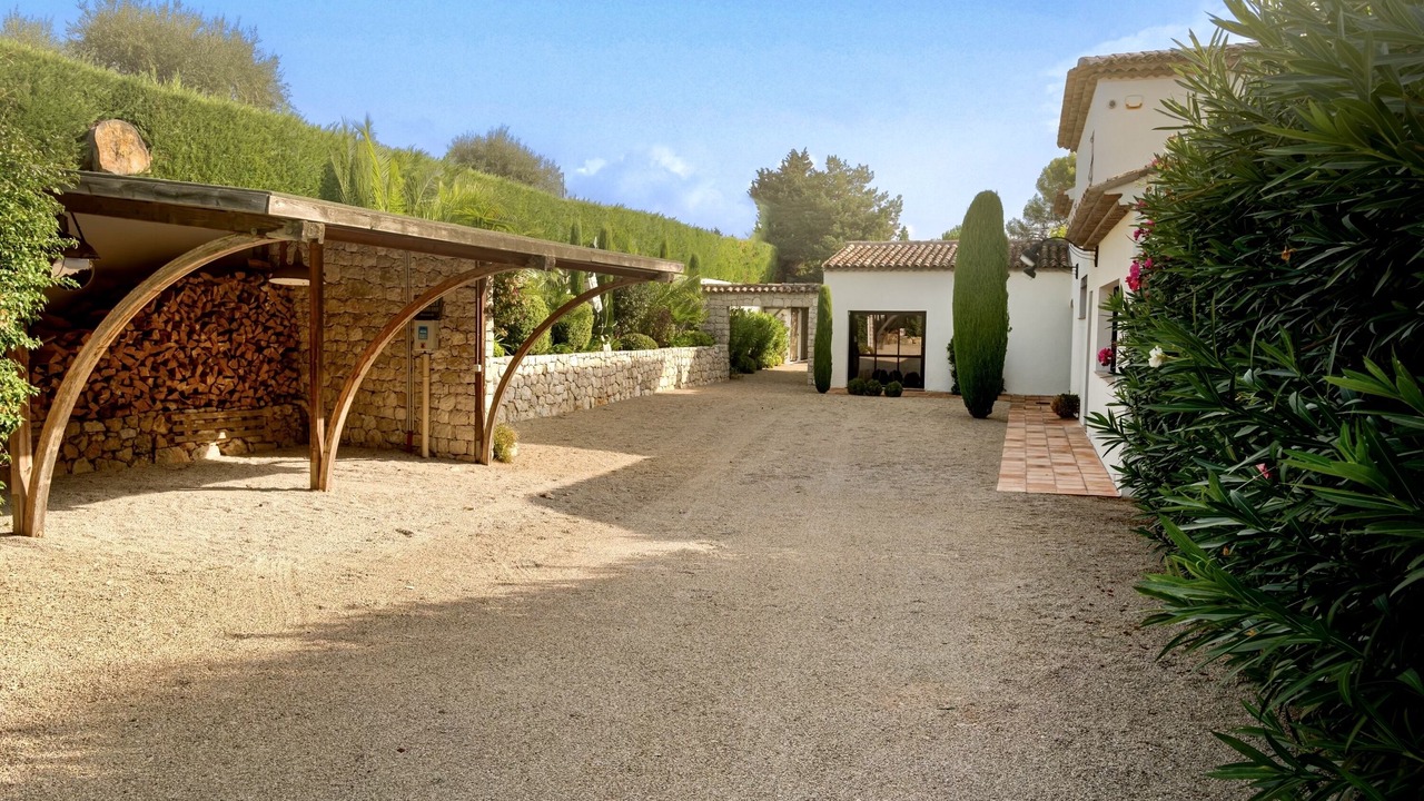 Photo of Outdoor in Biot