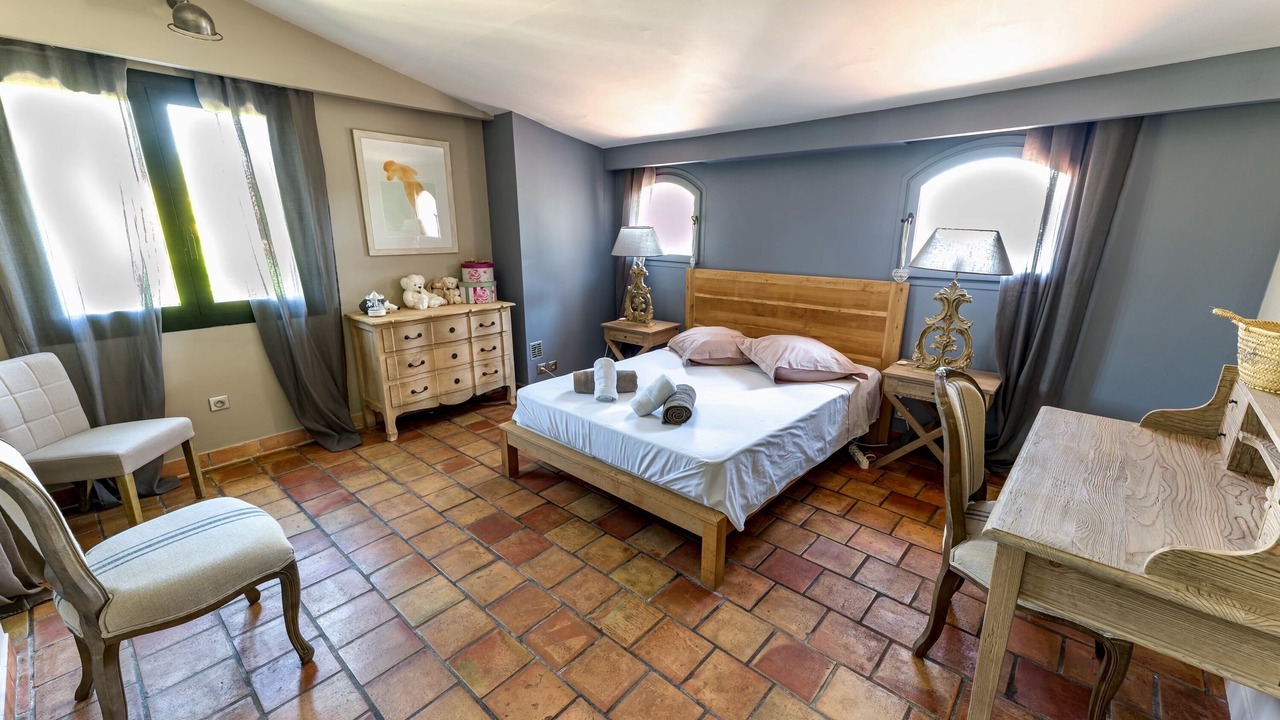 Photo of Bedroom in Biot