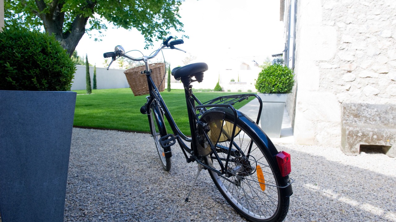 Photo of Outdoor in Eyguieres