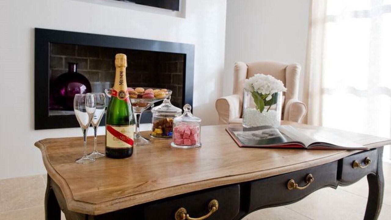 Photo of Livingroom in Eyguieres