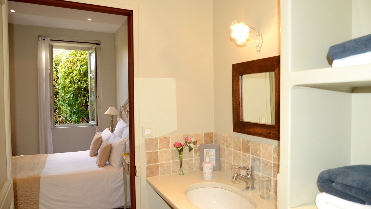 Photo of Bedroom in St.-Remy-de-Provence