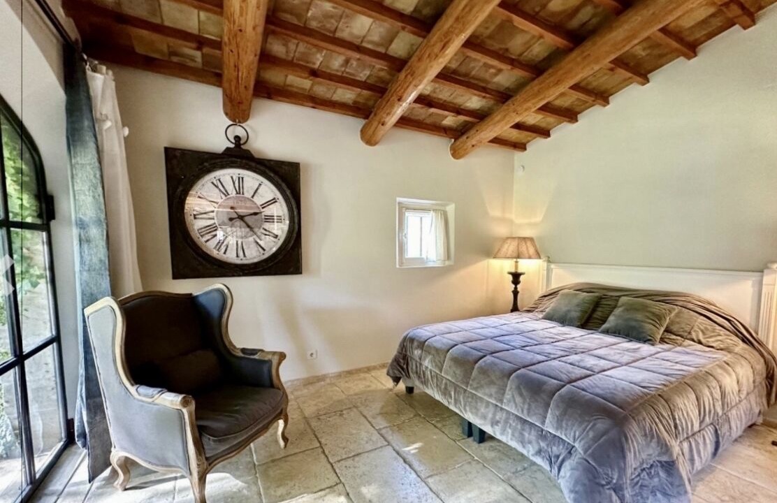 Photo of Bedroom in Cavaillon