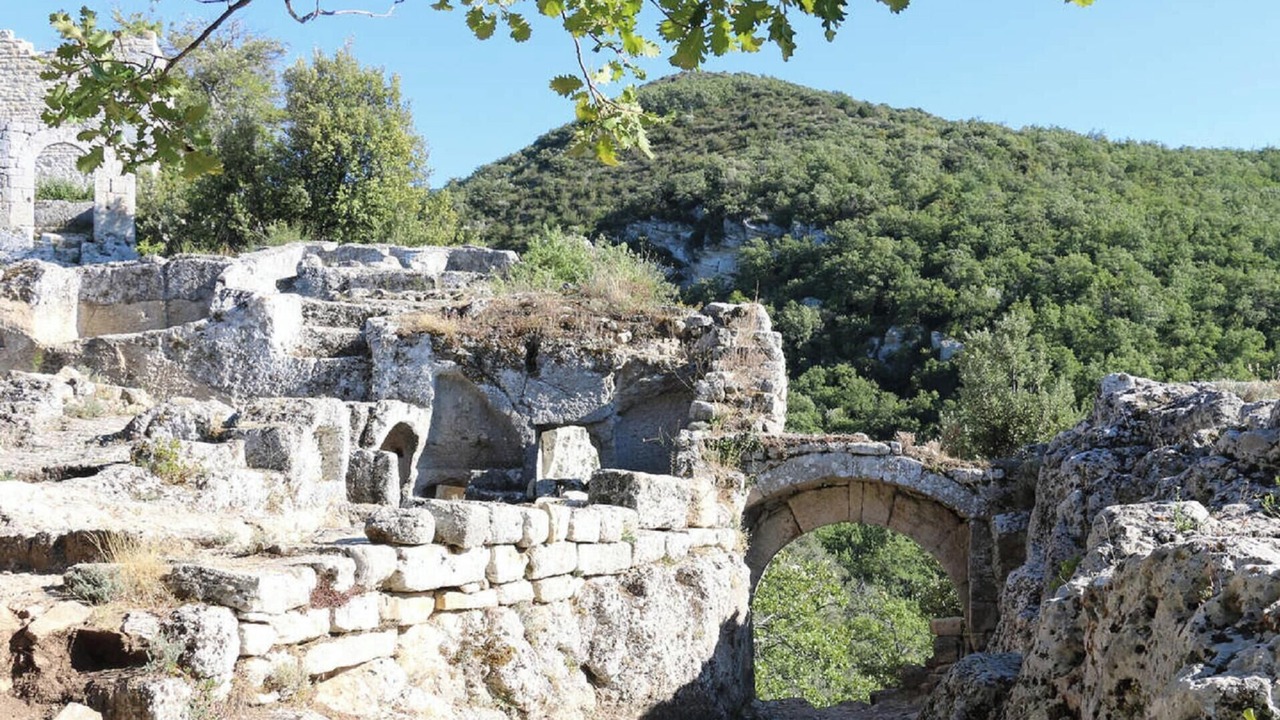 Photo of Others in Robion