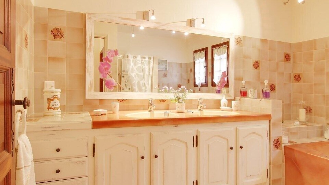 Photo of Bathroom in Cavaillon