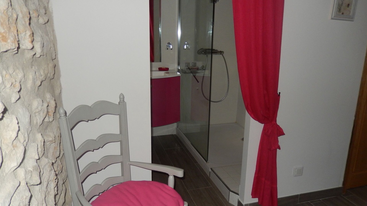 Photo of Bedroom in Eygalieres