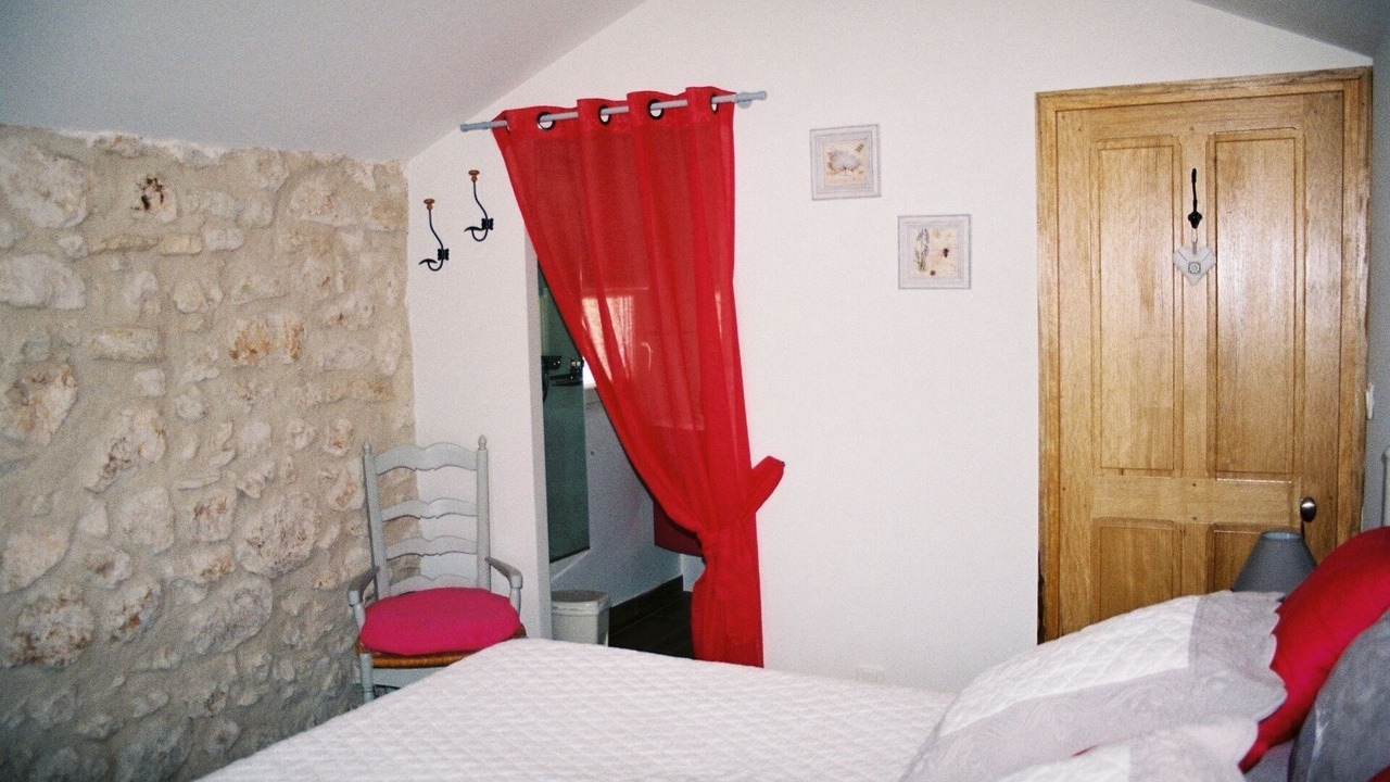 Photo of Bedroom in Eygalieres