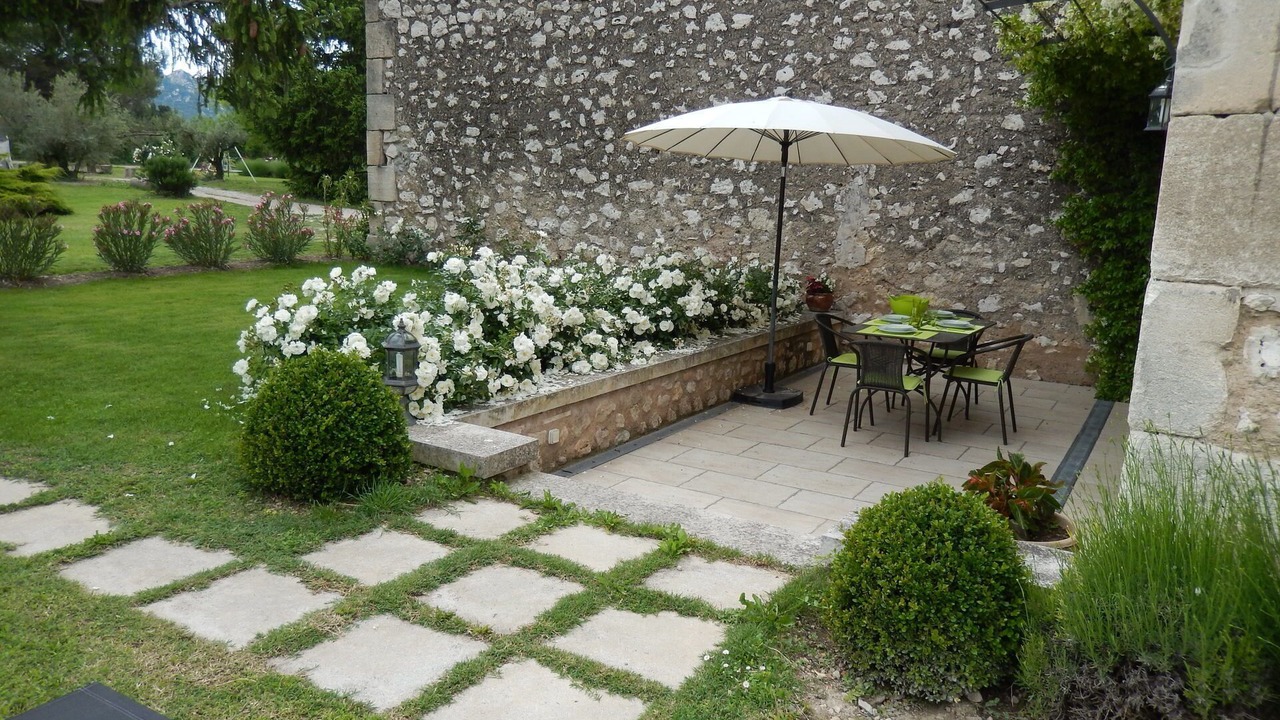 Photo of Outdoor in Eygalieres