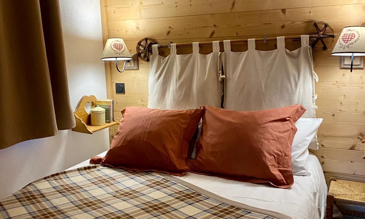 Photo of Bedroom in Molines-en-Queyras