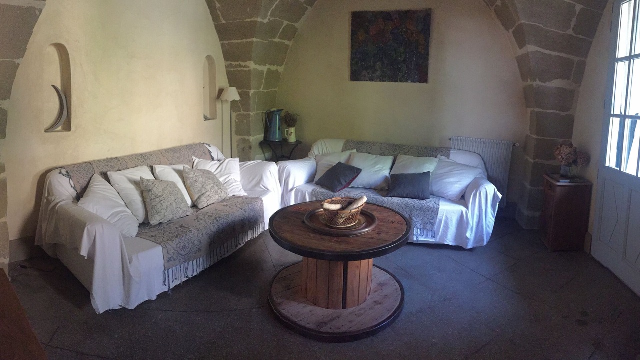 Photo of Livingroom in Saint-Quentin-la-Poterie