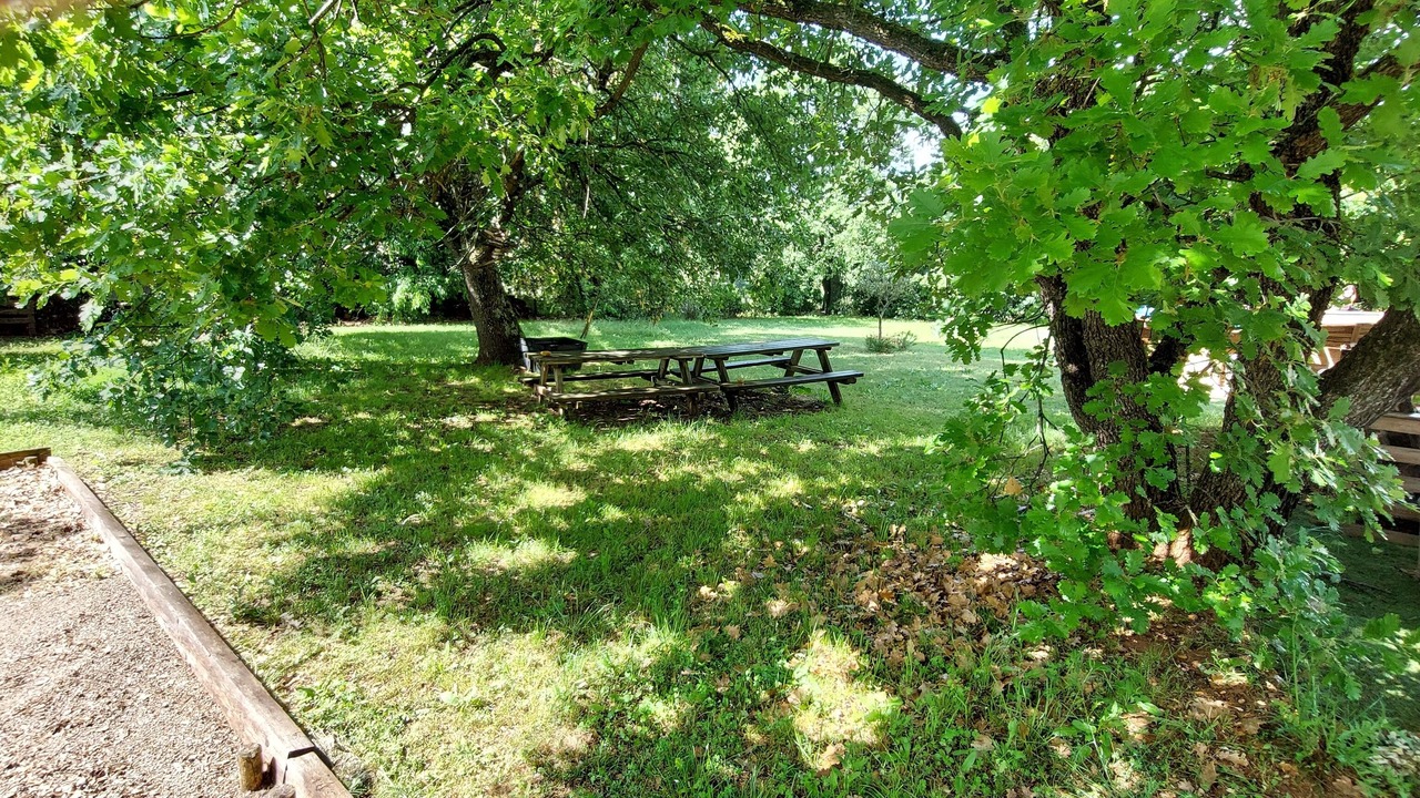 Photo of Outdoor in Saint-Quentin-la-Poterie