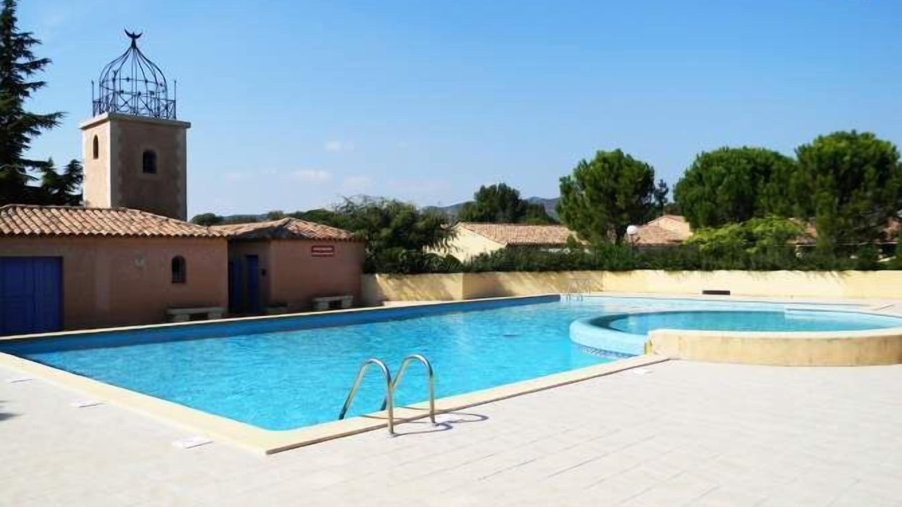 Photo of Outdoor in Eyguieres