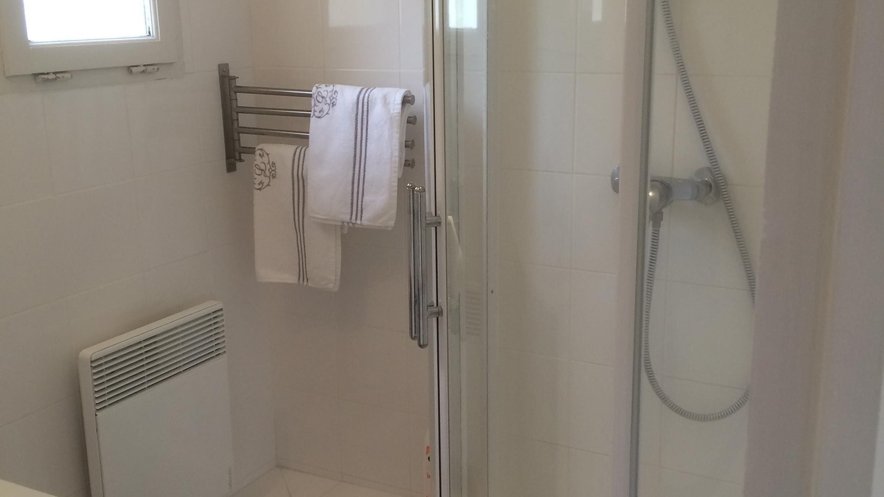 Photo of Bathroom in St.-Remy-de-Provence