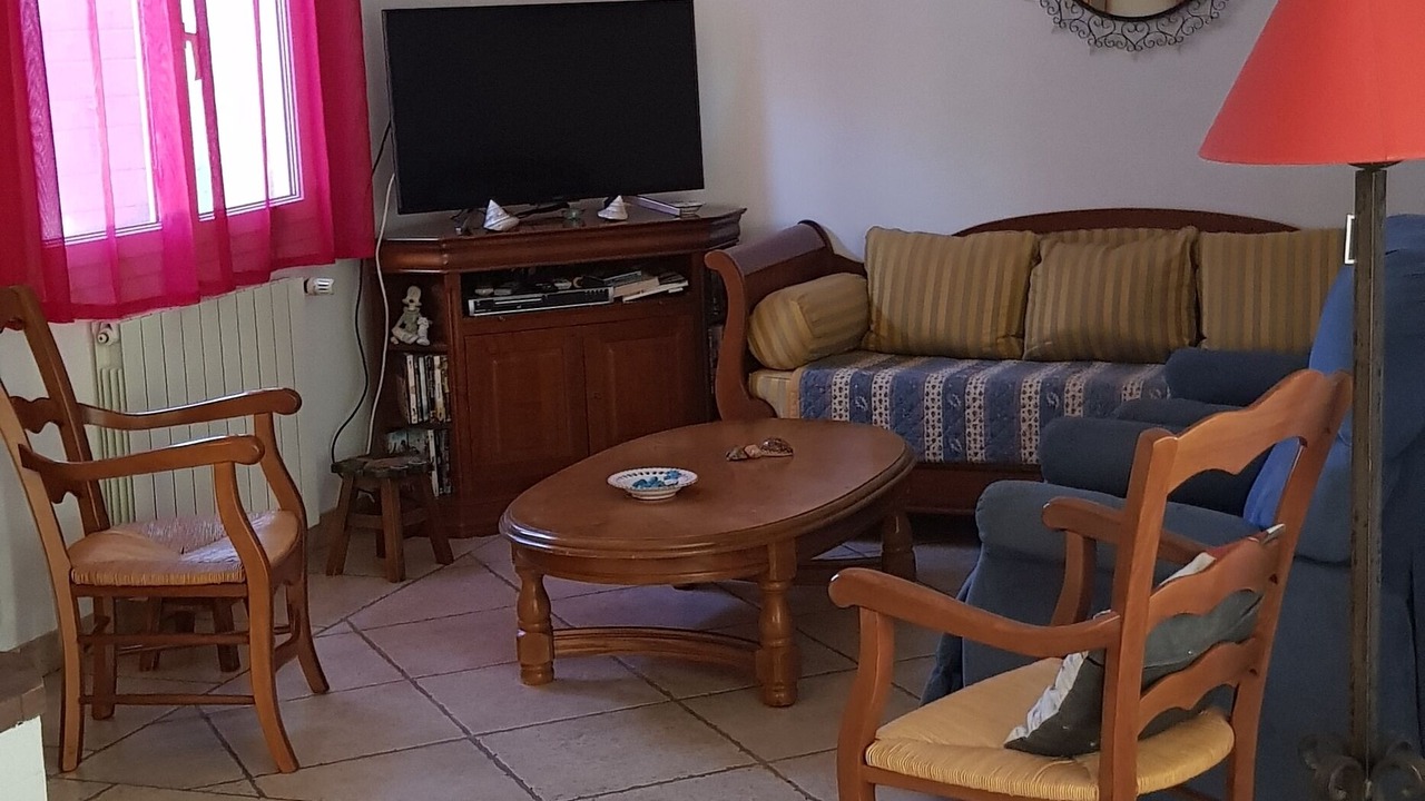 Photo of Livingroom in Saint-Cyr-sur-Mer